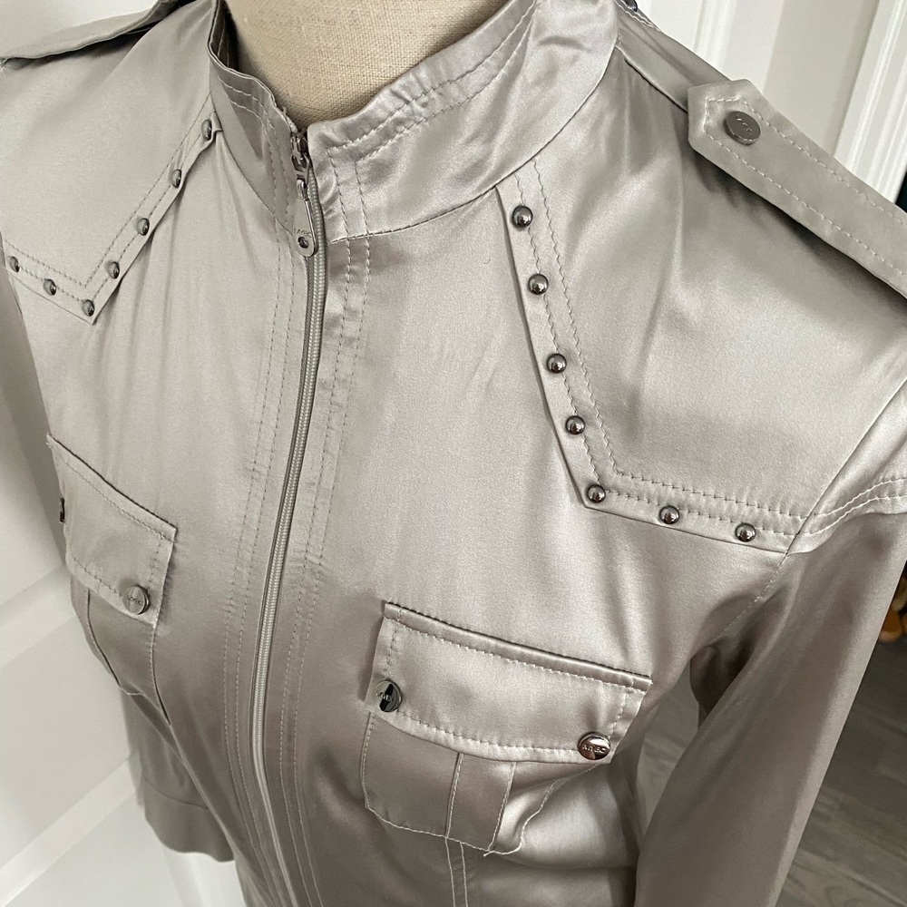 MYBC blouse - Picture 2 of 3